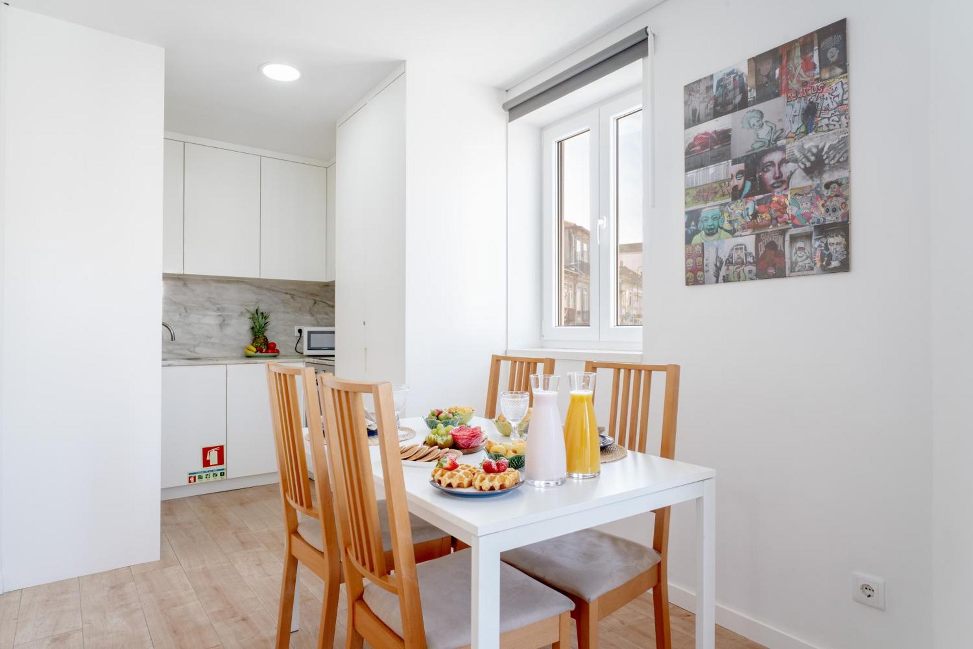 Ferienwohnung Host Wise - Flat W Free Private Parking - Bright & Cozy Porto Exterior foto