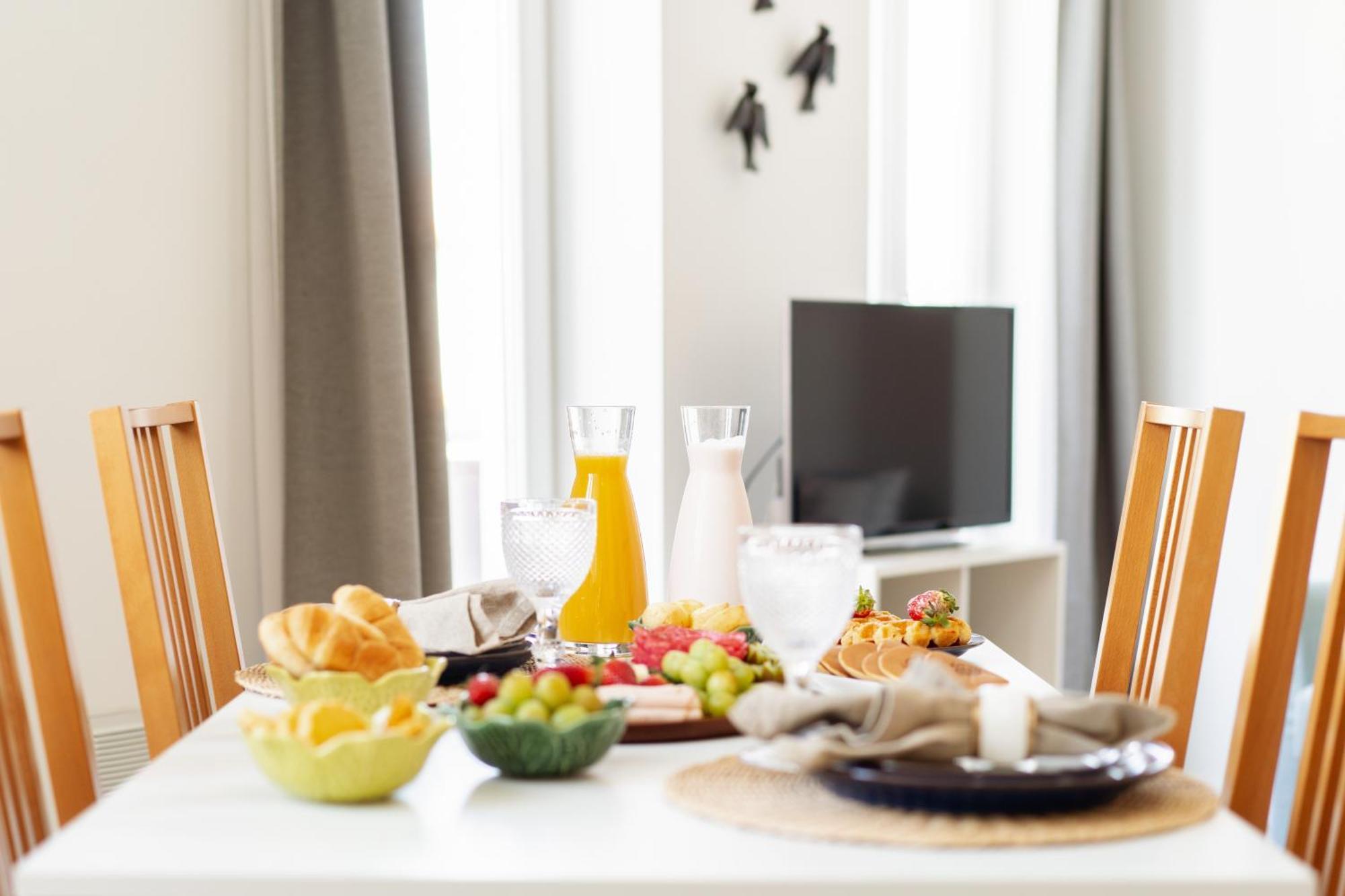 Ferienwohnung Host Wise - Flat W Free Private Parking - Bright & Cozy Porto Exterior foto